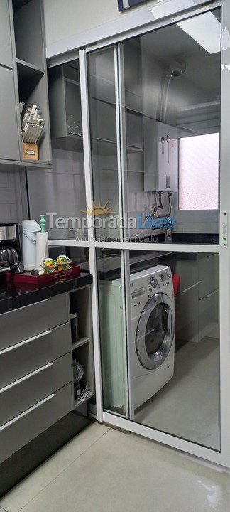 Apartment for vacation rental in Guarujá (Astúrias)
