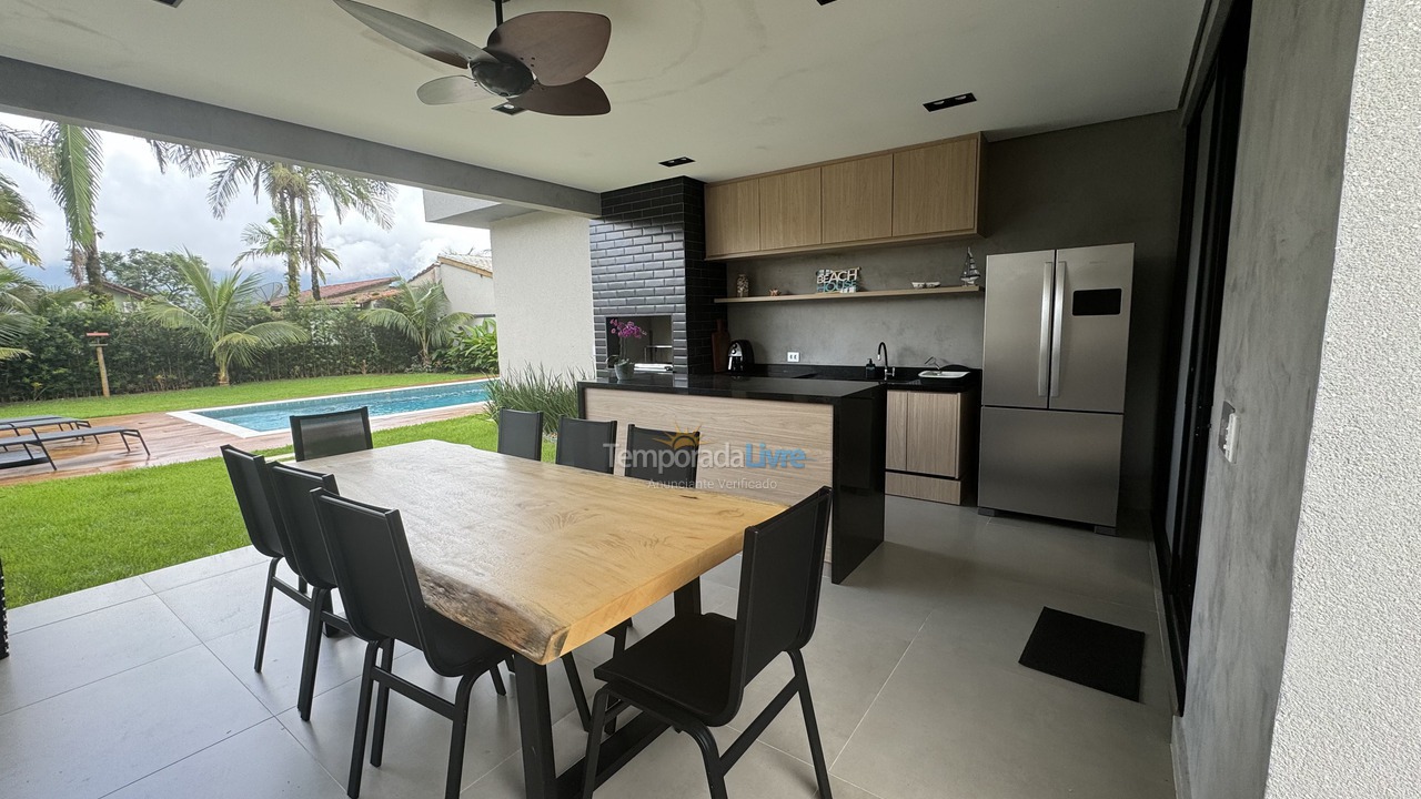 Casa para alquiler de vacaciones em Bertioga (Condominio Morada da Praia)