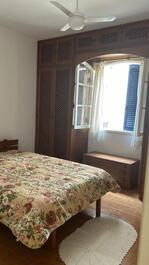 Apartamento en condominio familiar