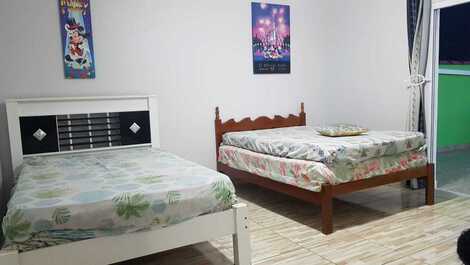 Casa con piscina en Peruíbe Maravillosa vista de la Serra da Juréia