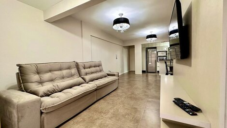 300 - Apartment with 02 bedrooms 50m from Bombas beach