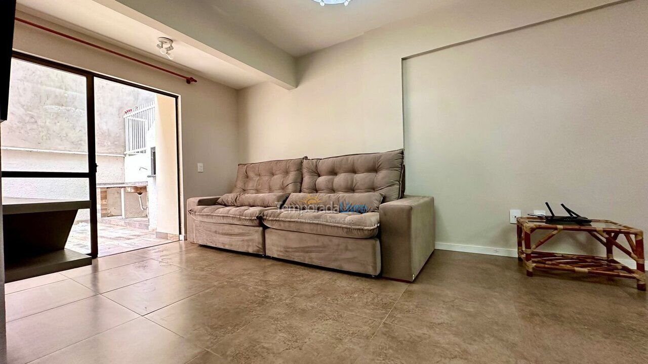 Apartment for vacation rental in Bombinhas (Praia de Bombas)