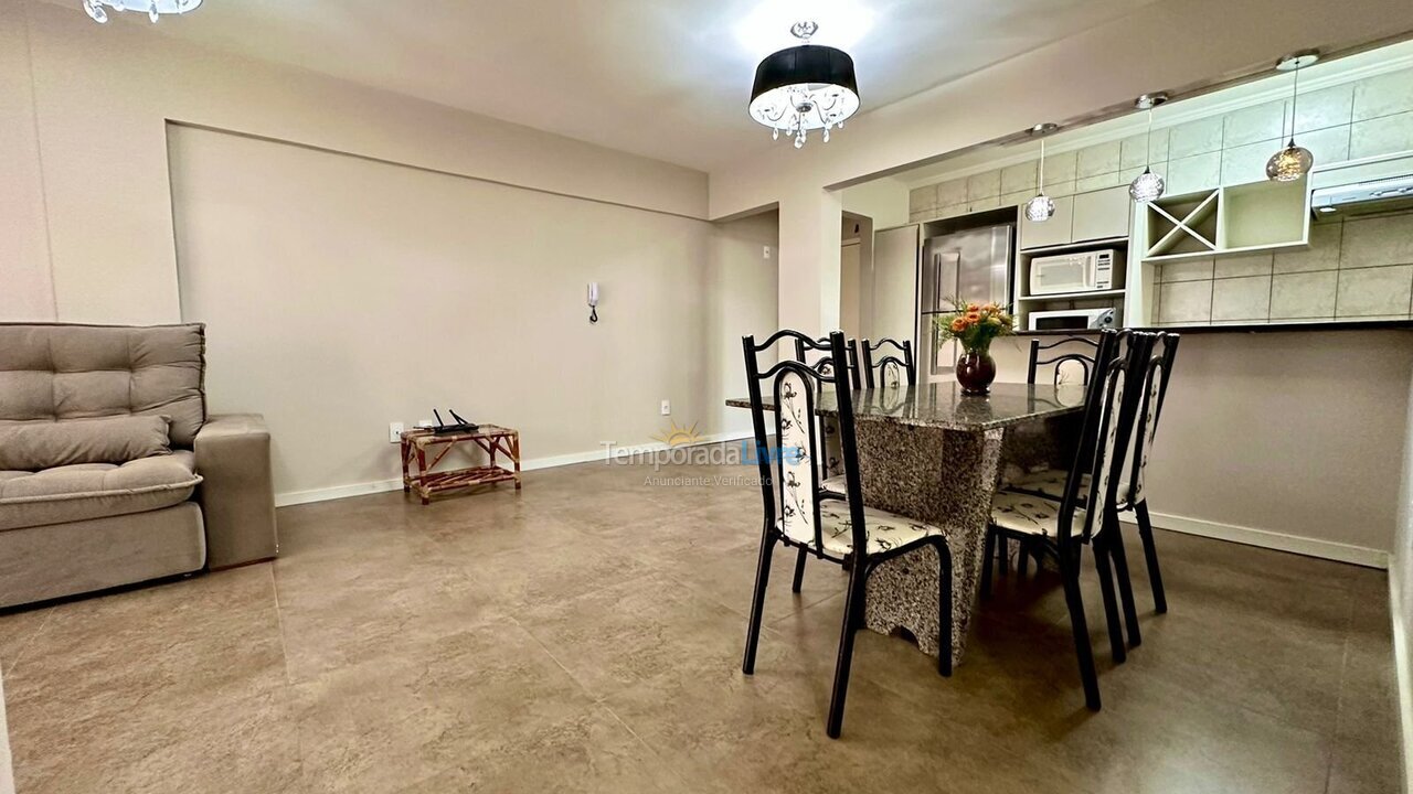 Apartment for vacation rental in Bombinhas (Praia de Bombas)