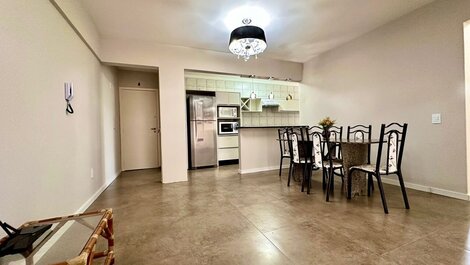 300 - Apartment with 02 bedrooms 50m from Bombas beach