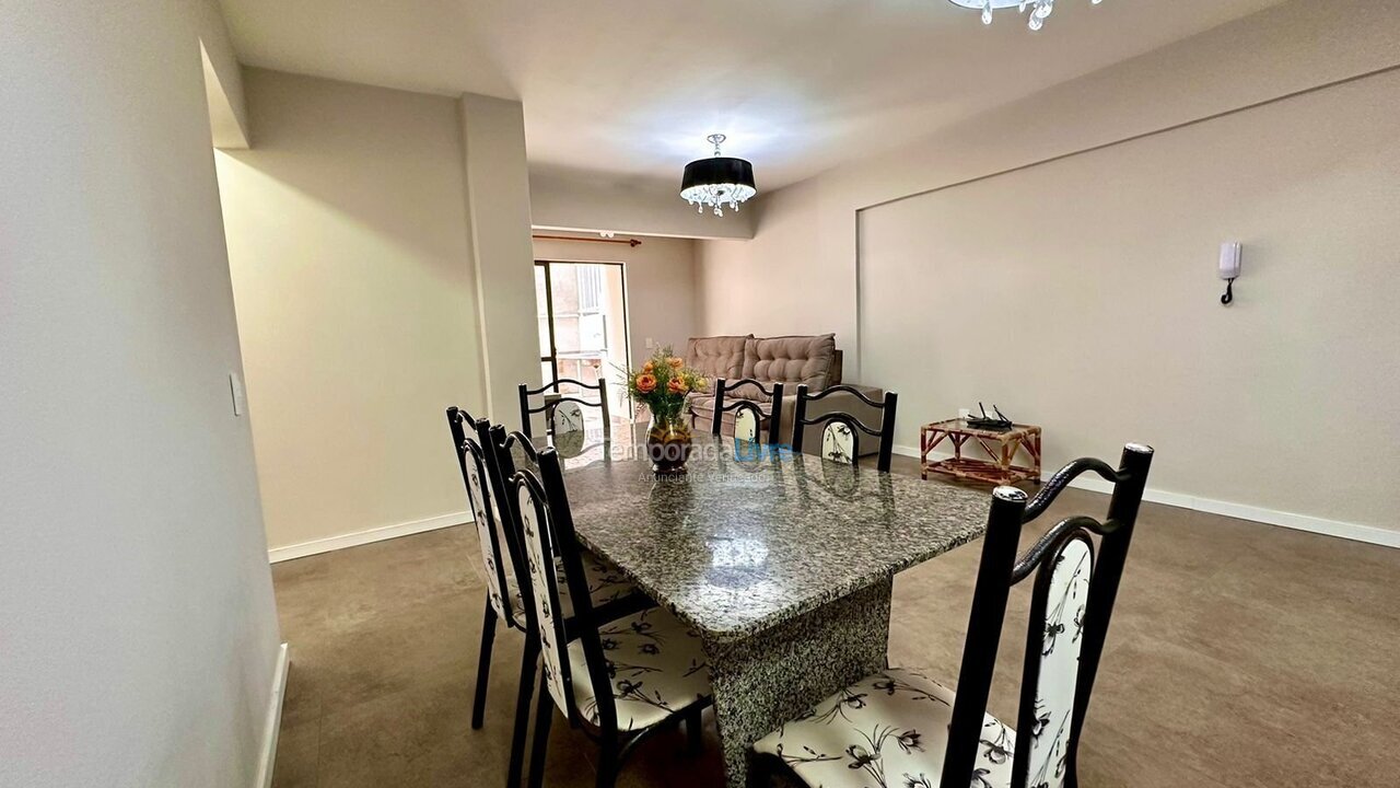 Apartment for vacation rental in Bombinhas (Praia de Bombas)