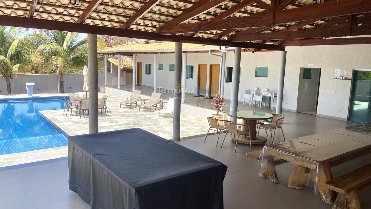 Casa para alquiler de vacaciones em Buriti Alegre (Lago das Brisas)