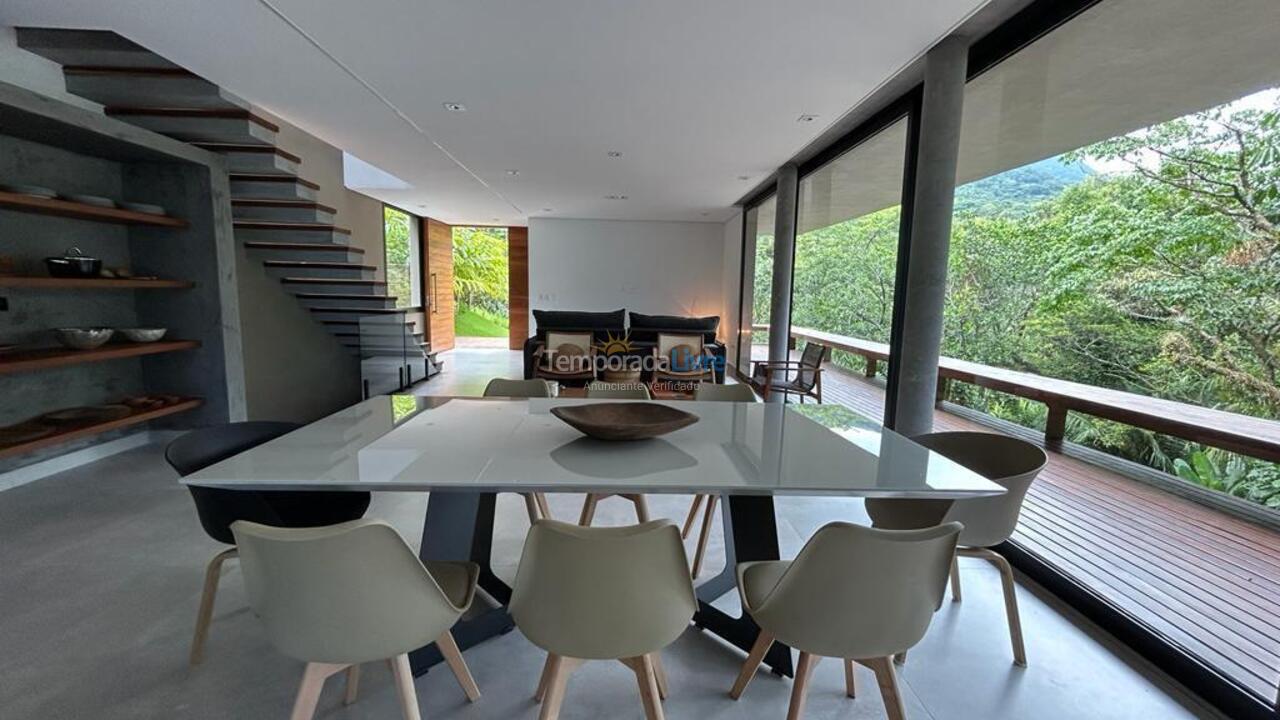 Casa para aluguel de temporada em São Sebastião (Maresias)