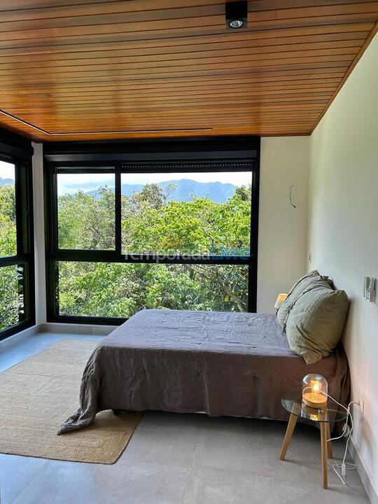 Casa para aluguel de temporada em São Sebastião (Maresias)