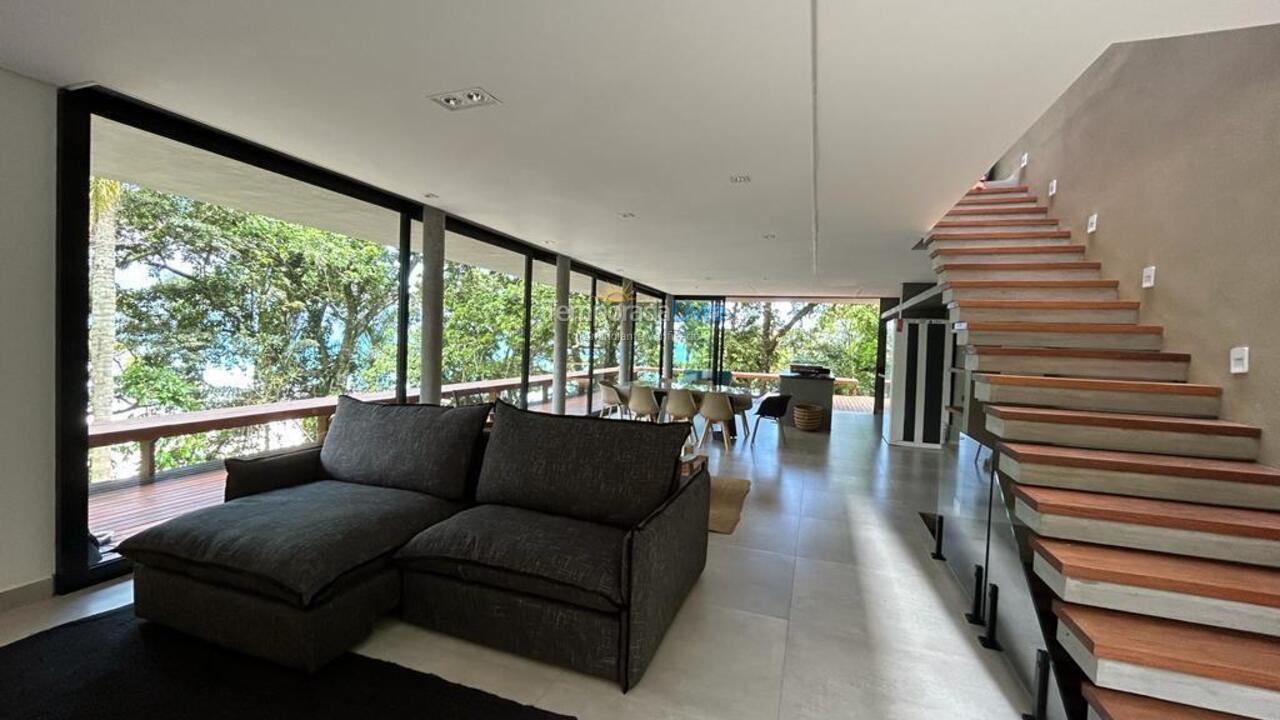 Casa para aluguel de temporada em São Sebastião (Maresias)