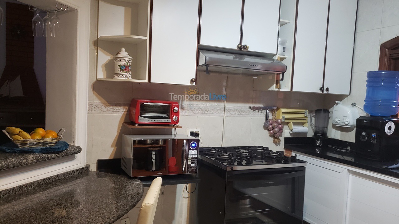 Casa para aluguel de temporada em Guarujá (Praia do Pernambuco)