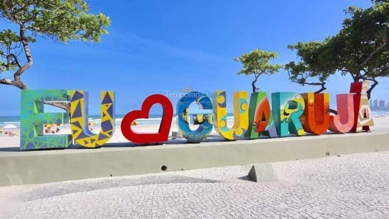 Apartamento para aluguel de temporada em Guarujá (Pitangueiras)