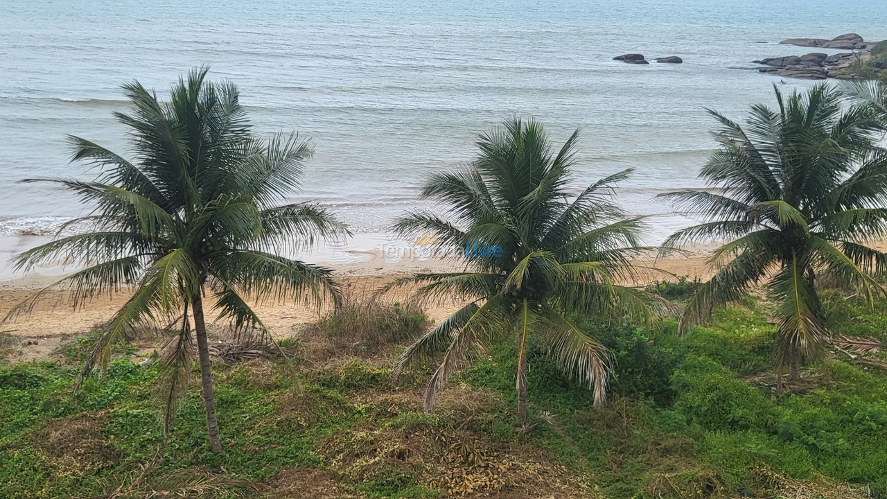 Apartamento para aluguel de temporada em Piúma (Monte Agha Para Alugar)