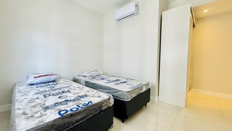 Asturias Nuevo Frente al Mar con Balcón Gourmet y Aire Acondicionado