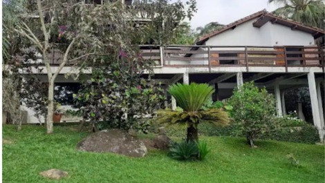 Casa para alugar em Ilhabela - Praia do Julião