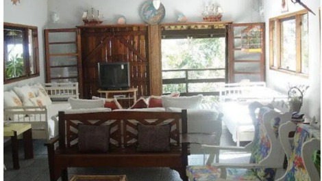 Hermosa costa en Ilhabela Praia do Julião