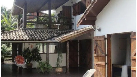 Hermosa costa en Ilhabela Praia do Julião