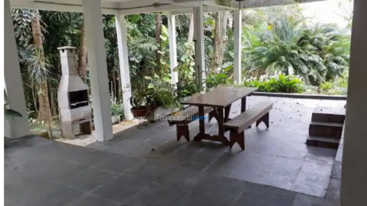 Casa para alquiler de vacaciones em Ilhabela (Praia do Julião)