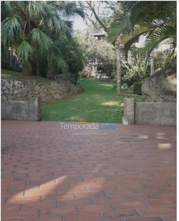 Casa para alquiler de vacaciones em Ilhabela (Praia do Julião)