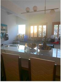 Vista Panorâmica e Pôr do Sol Perfeito – a Poucos Minutos do Centro