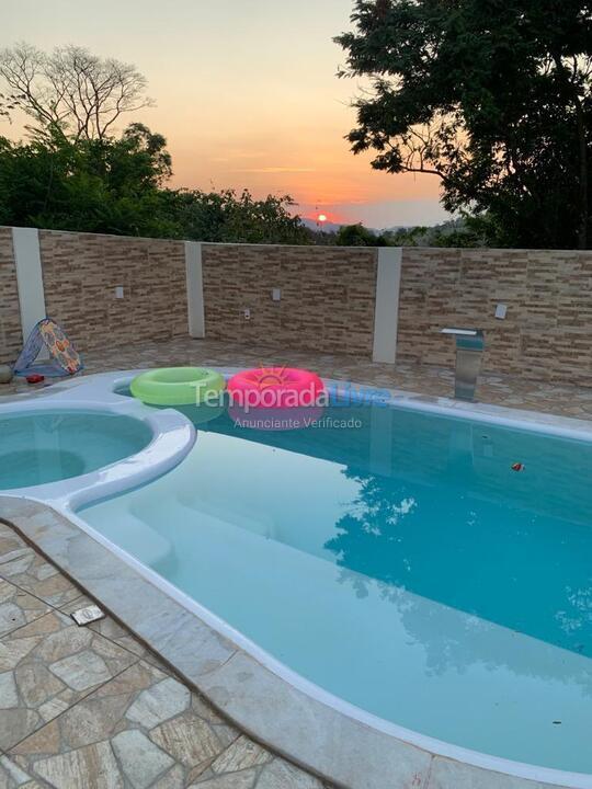 Casa para aluguel de temporada em águas de Lindóia (Mirante das Estâncias)