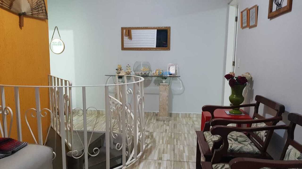 Casa para alquiler de vacaciones em Peruíbe (Jardim Veneza)