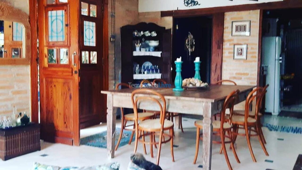 Casa para alquiler de vacaciones em Ilhabela (Praia do Julião)