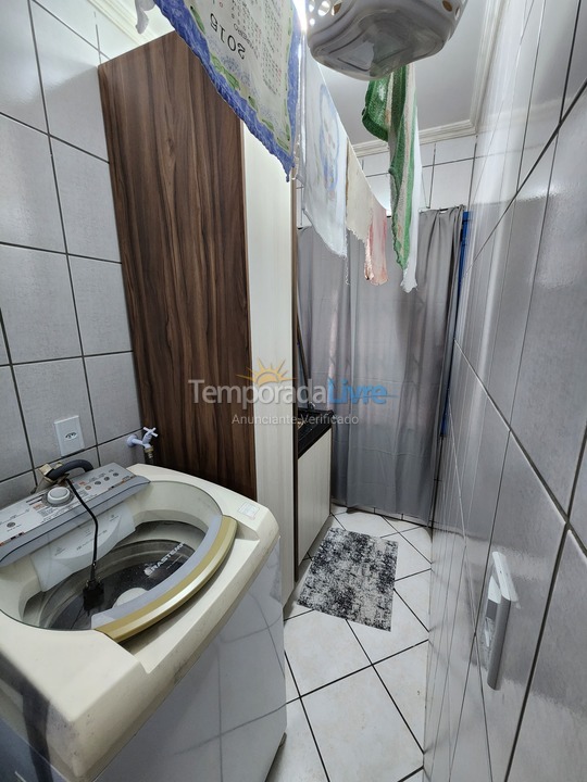 Apartamento para alquiler de vacaciones em Itapema (Meia Praia)