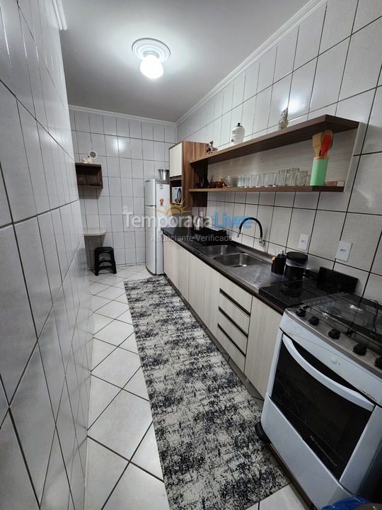Apartamento para alquiler de vacaciones em Itapema (Meia Praia)
