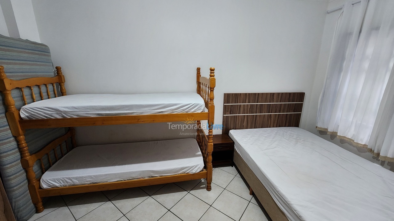 Apartamento para alquiler de vacaciones em Itapema (Meia Praia)