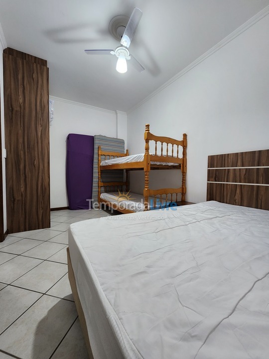 Apartamento para alquiler de vacaciones em Itapema (Meia Praia)