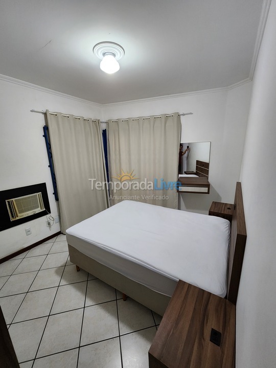 Apartamento para alquiler de vacaciones em Itapema (Meia Praia)