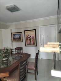 91 UN APTO CON 2 SUITES 2 DORMITORIOS BALCON AL MAR