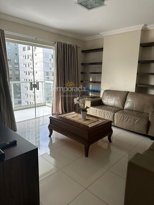 Apartamento para alquiler de vacaciones em Balneário Camboriú (Praia Central)