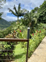 Casa con hermosa vista al mar, piscina, barbacoa