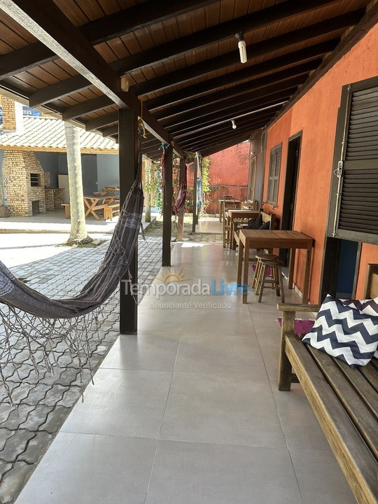 Casa para aluguel de temporada em Garopaba (Praia da Ferrugem)