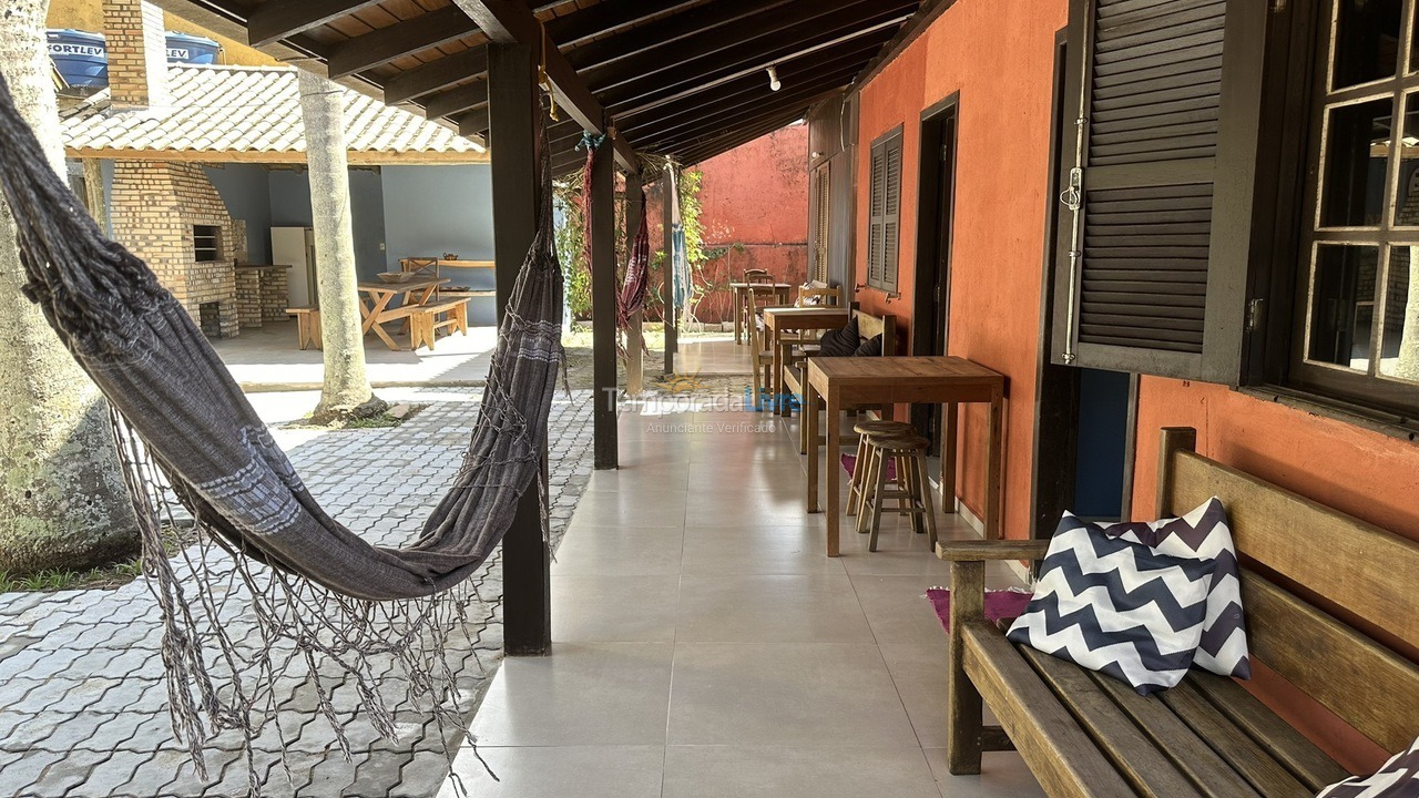Casa para aluguel de temporada em Garopaba (Praia da Ferrugem)