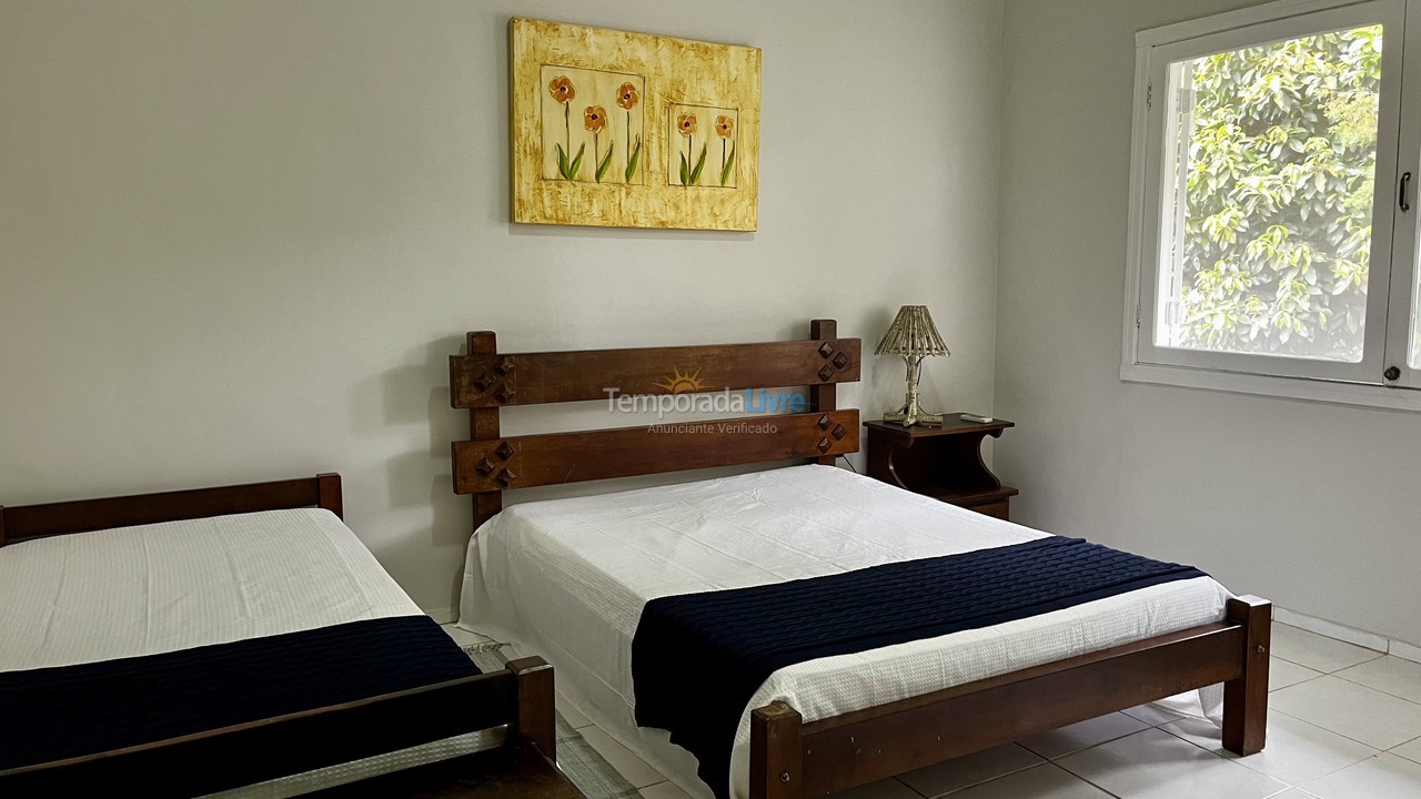 Casa para alquiler de vacaciones em São Sebastião (Boiçucanga)