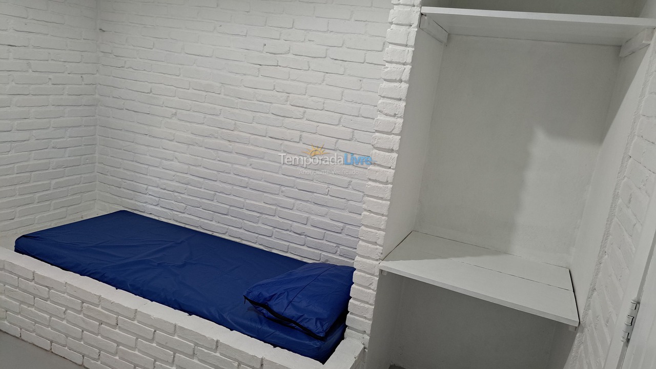 Casa para aluguel de temporada em Ubatuba (Praia Grande)