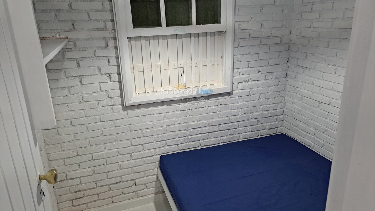 Casa para aluguel de temporada em Ubatuba (Praia Grande)