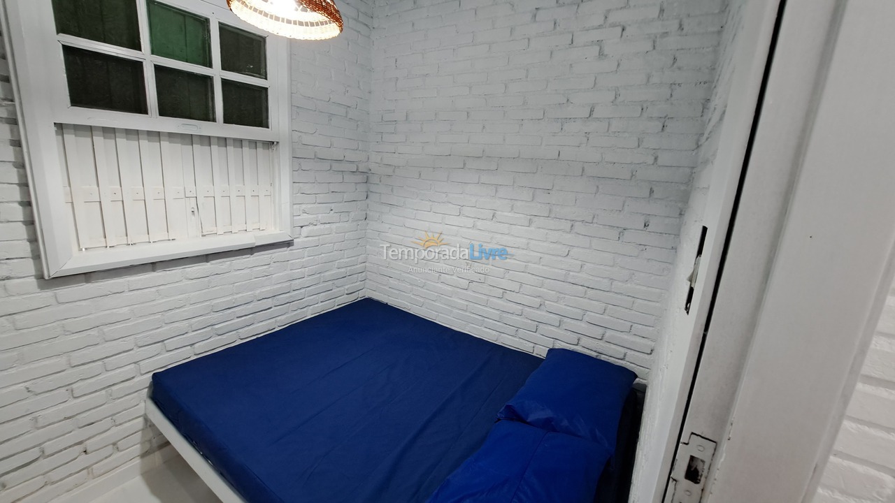 Casa para aluguel de temporada em Ubatuba (Praia Grande)