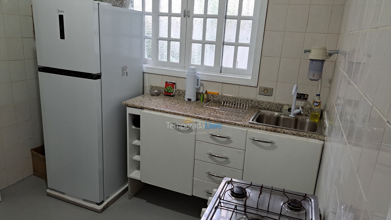 Casa para aluguel de temporada em Ubatuba (Praia Grande)