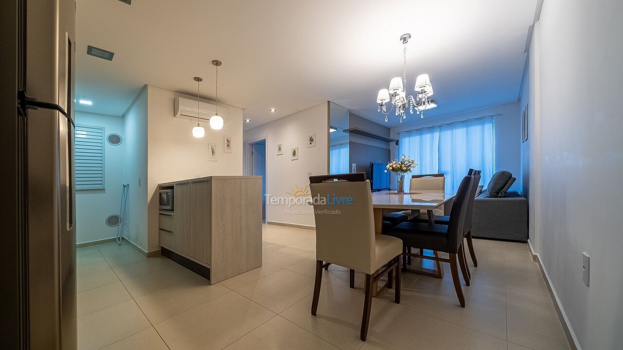 Apartment for vacation rental in Bombinhas (Praia de Bombas)