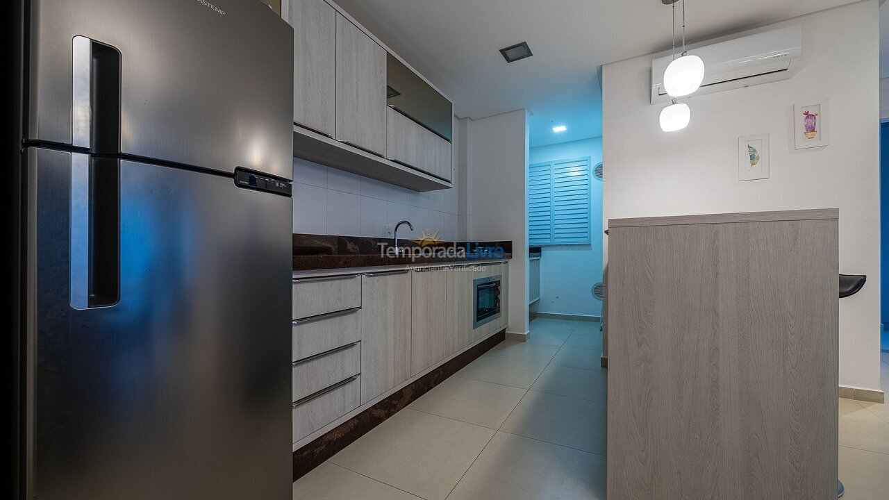 Apartment for vacation rental in Bombinhas (Praia de Bombas)