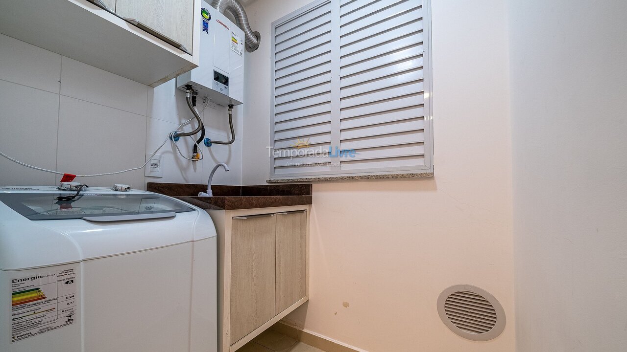 Apartment for vacation rental in Bombinhas (Praia de Bombas)