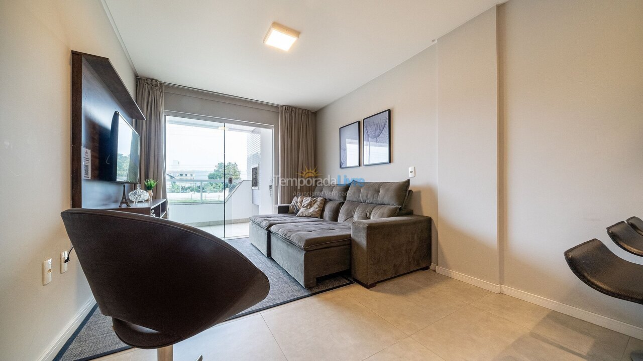 Apartment for vacation rental in Bombinhas (Praia de Bombas)