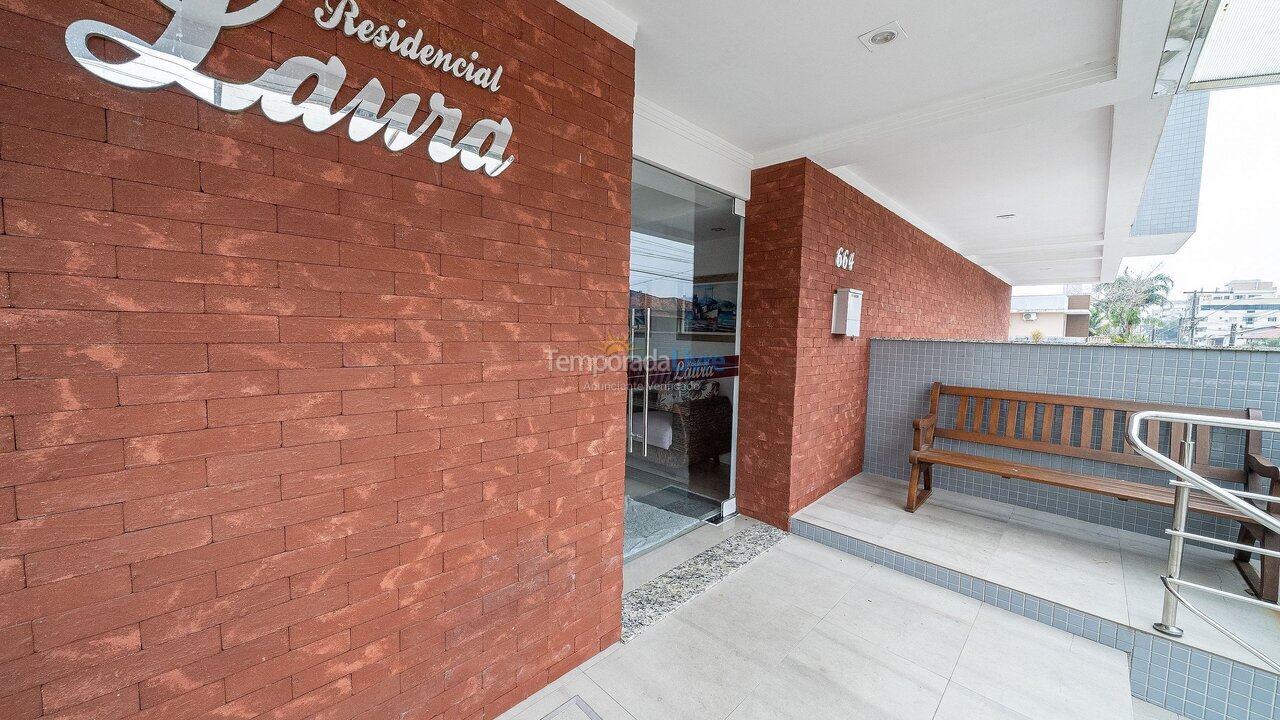 Apartment for vacation rental in Bombinhas (Praia de Bombas)