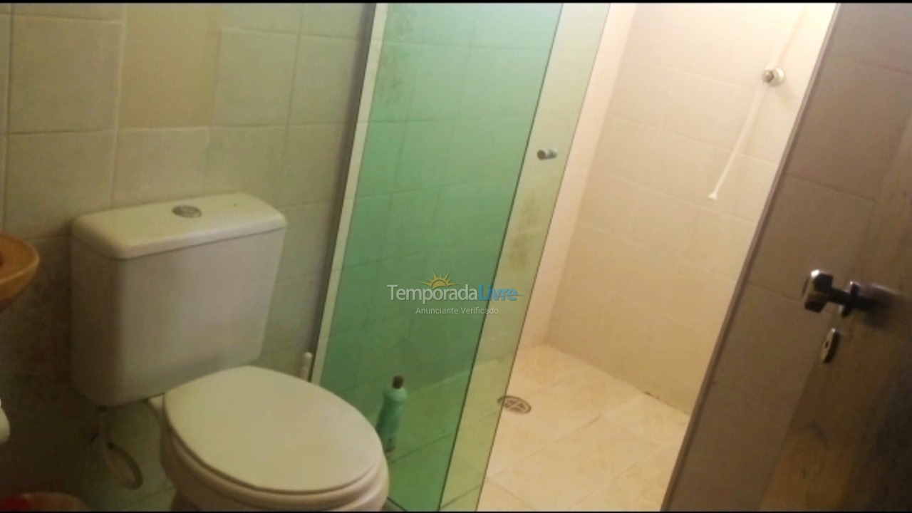 Casa para aluguel de temporada em Caraguatatuba (Praia Martim de Sá)