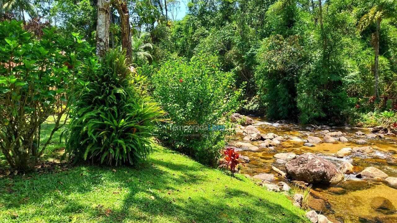 Granja para alquiler de vacaciones em Nova Friburgo (Rio Bonito de Lumiar)