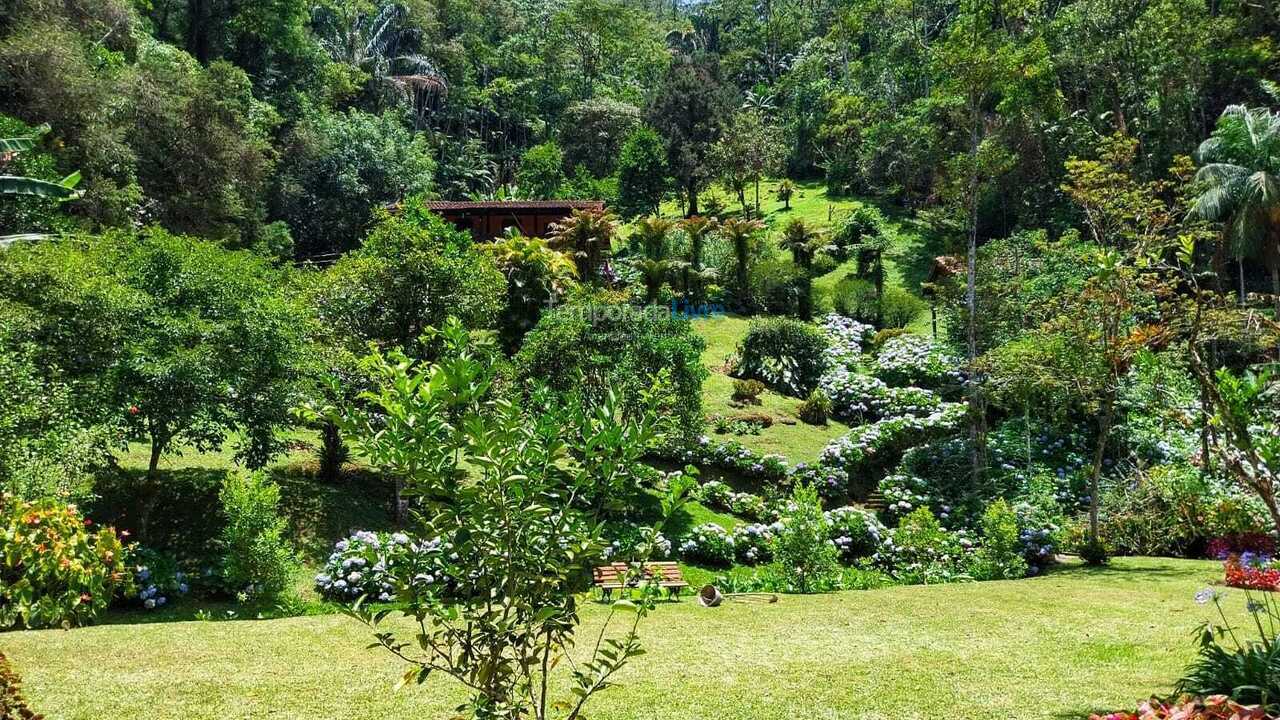 Granja para alquiler de vacaciones em Nova Friburgo (Rio Bonito de Lumiar)
