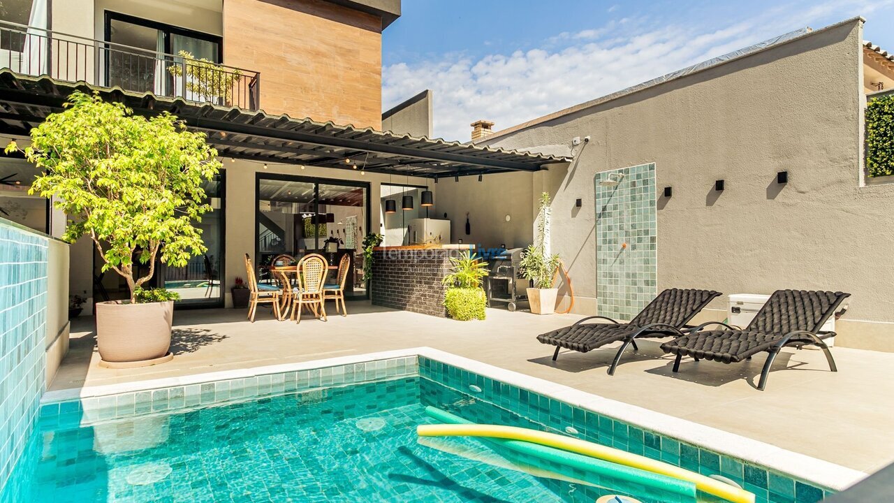 Casa para aluguel de temporada em Rio de Janeiro (Barra da Tijuca)